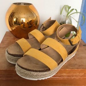 Target brand platform sandals